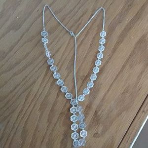 Silver metal boho headpiece 🍾